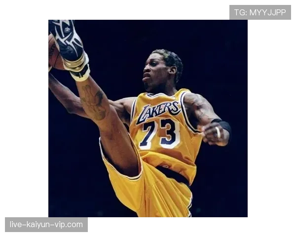 罗德曼利用强势防守和篮板差距拉开与同位置对手的竞争优势